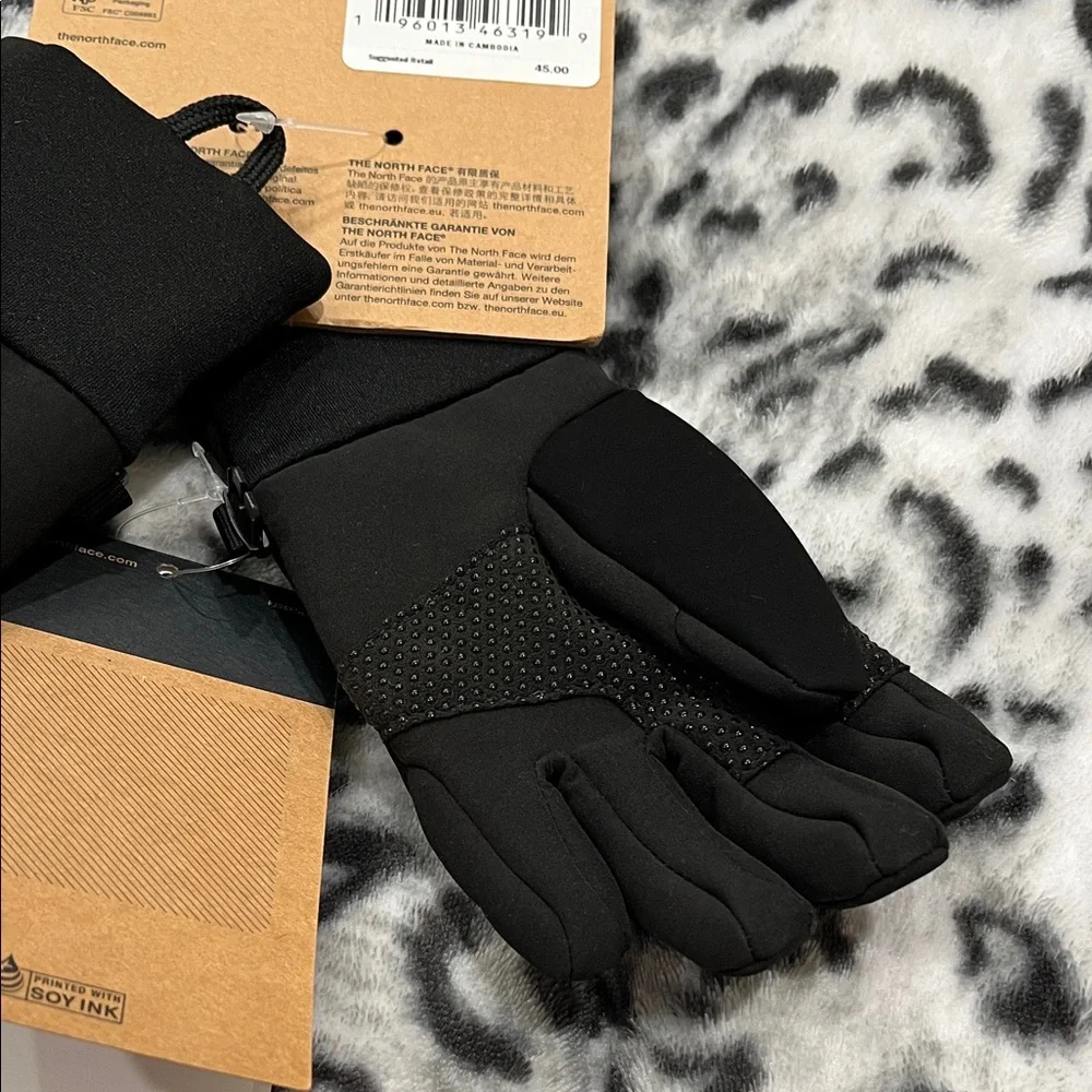 New!! The North Face Kids' Black Apex Insulated ETIP Gloves